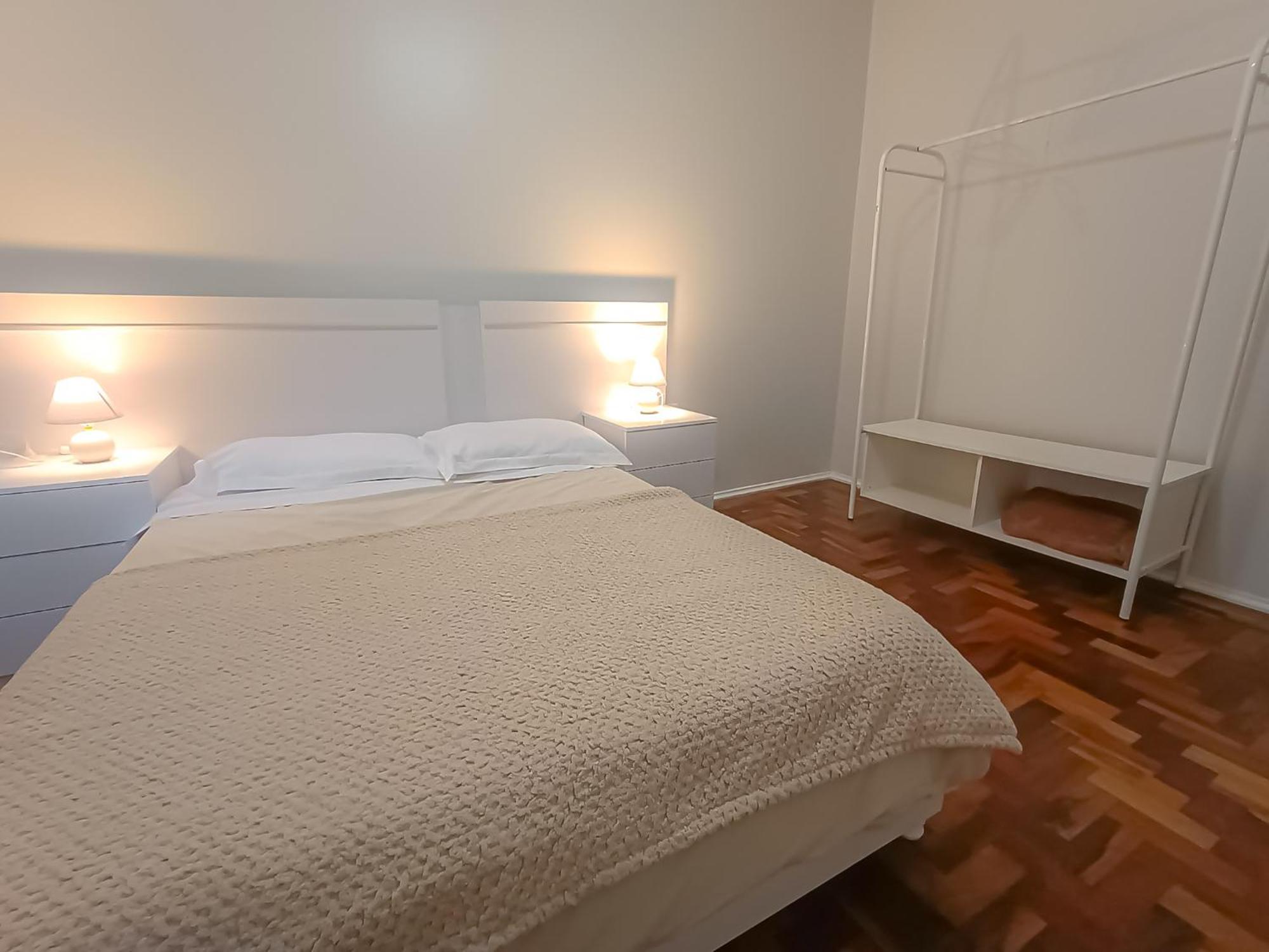 Na Cidade Baixa, Perto De Tudo - Ufrgs, Santa Casa, Parques, Orla Apartment Porto Alegre Ngoại thất bức ảnh